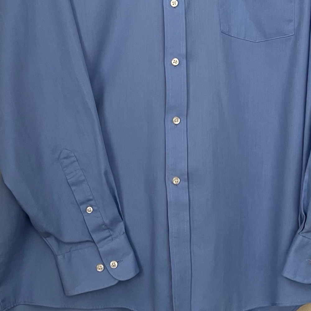 Van Heusen Men's Regular Fit Dress Shirt Wrinkle Free 17-34/35 - Picture 3 of 9